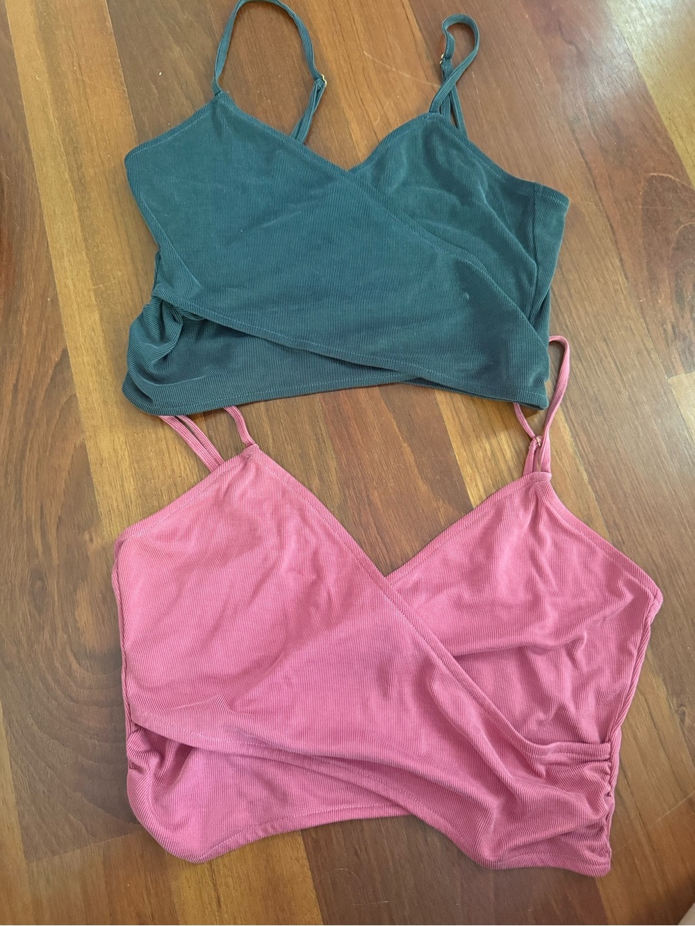 2 VS Women’s Wrap-Front Crop Tank Top
